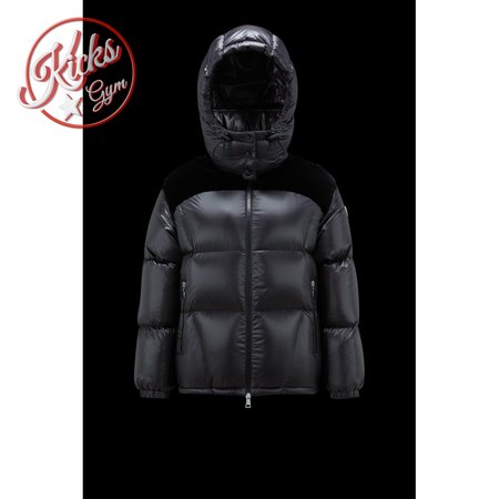 Moncler Meandre Short Down Jacket Black White