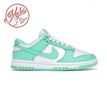 Wmns Dunk Low 'Green Glow' Size 40-47.5