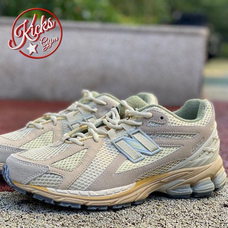 Auralee x New Balance M1906RAU Size 36-45